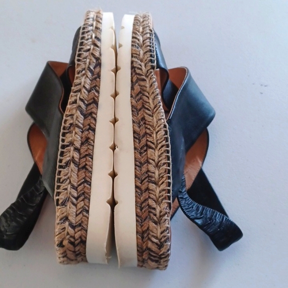 Kanna black leather womens wedge sandals with herringbone design, size 39 (8 1/2 - Picture 3 of 10